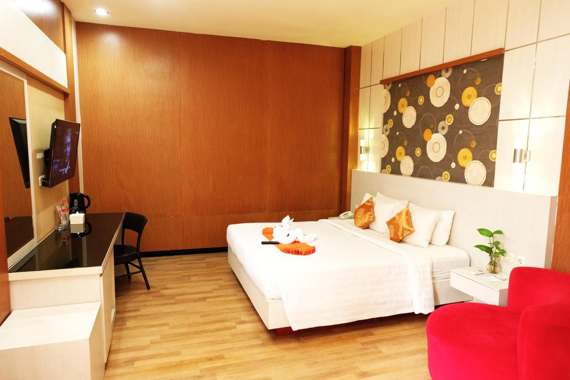 Halogen Hotel Airport Surabaya Сідоарджо Екстер'єр фото